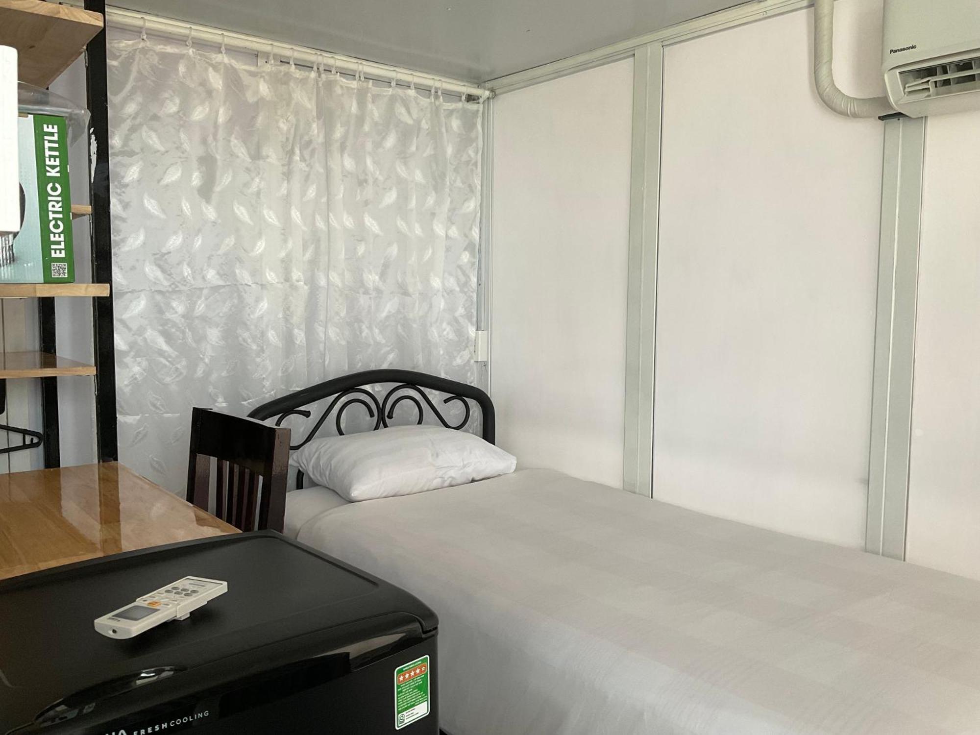 Hotel Khach San Minh Chau - Hoa Hung Thành Pho Ho Chí Minh Esterno foto