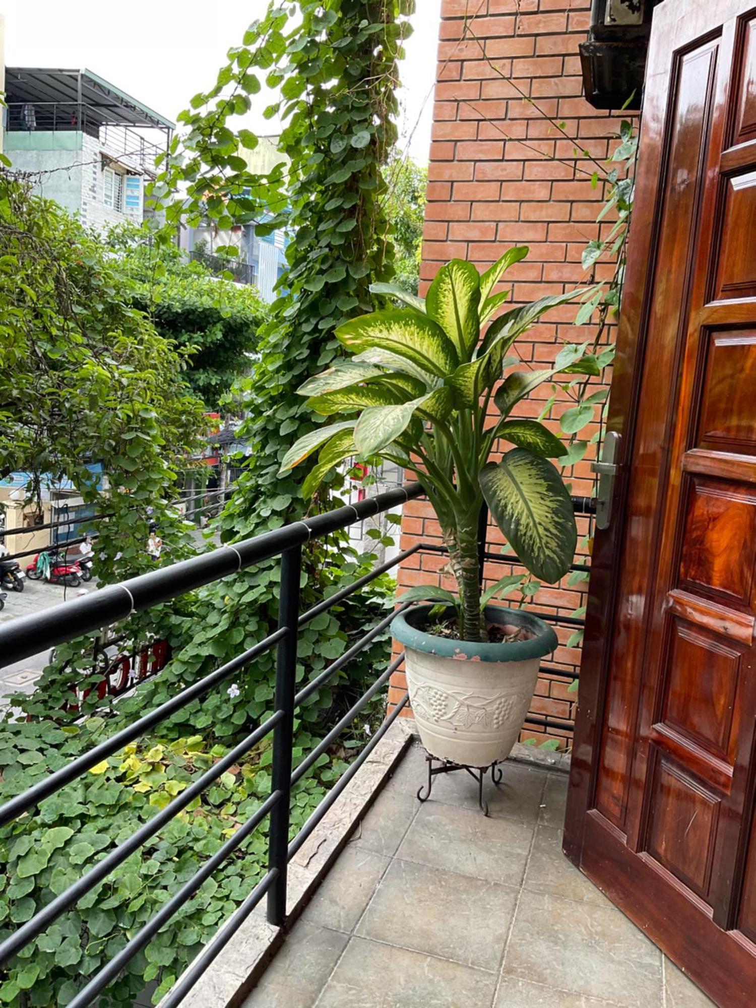 Hotel Khach San Minh Chau - Hoa Hung Thành Pho Ho Chí Minh Esterno foto