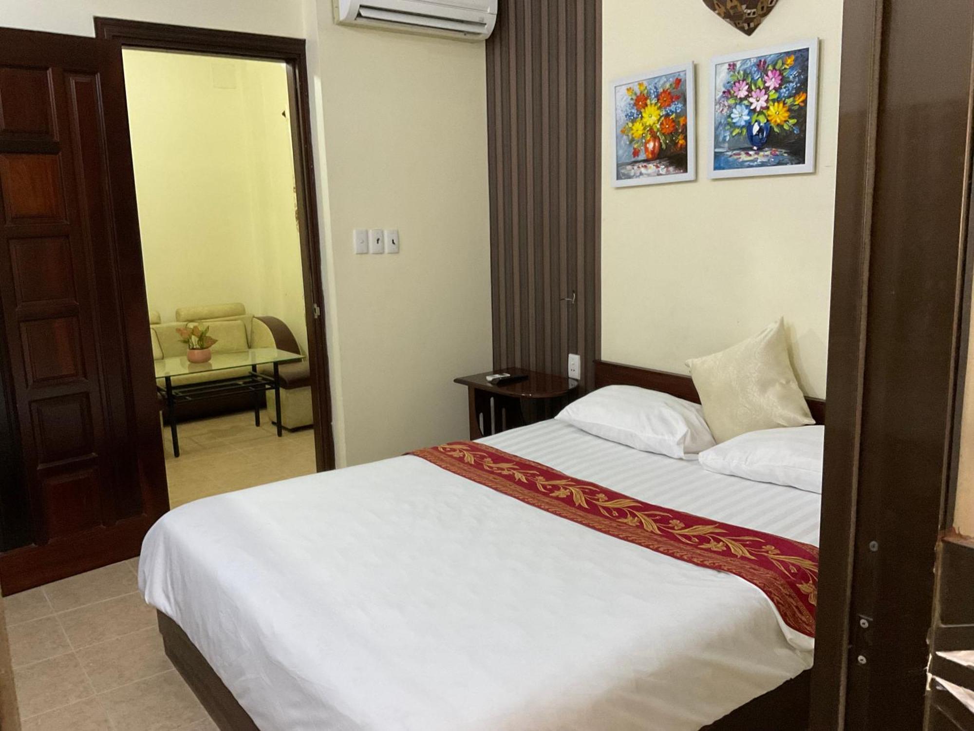 Hotel Khach San Minh Chau - Hoa Hung Thành Pho Ho Chí Minh Esterno foto