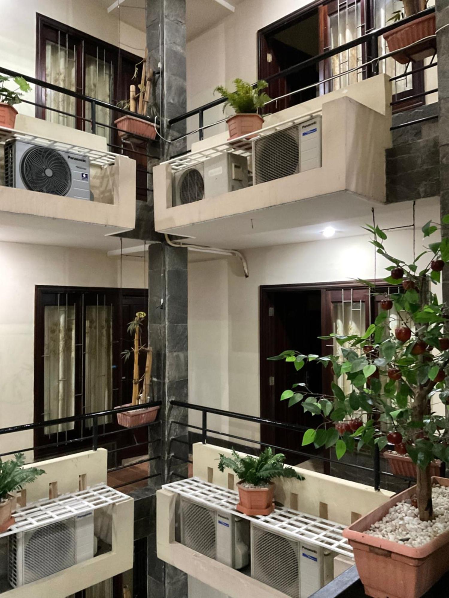 Hotel Khach San Minh Chau - Hoa Hung Thành Pho Ho Chí Minh Esterno foto