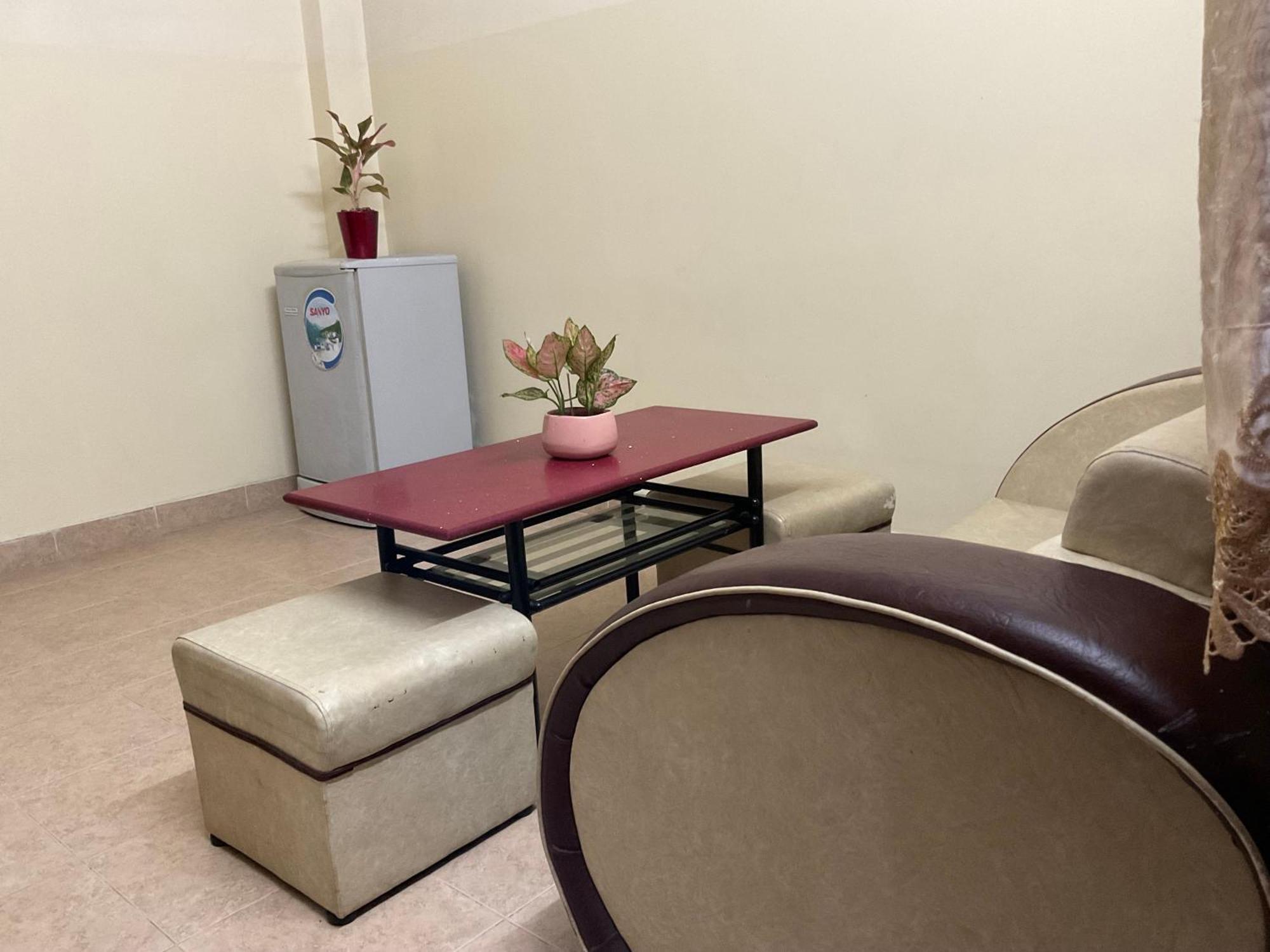 Hotel Khach San Minh Chau - Hoa Hung Thành Pho Ho Chí Minh Esterno foto